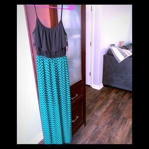 Sweet storm maxi dress